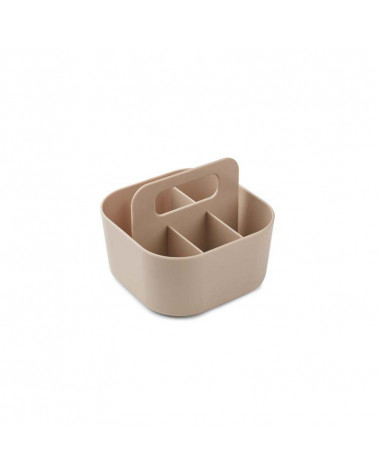 Organizér May Sandy Liewood